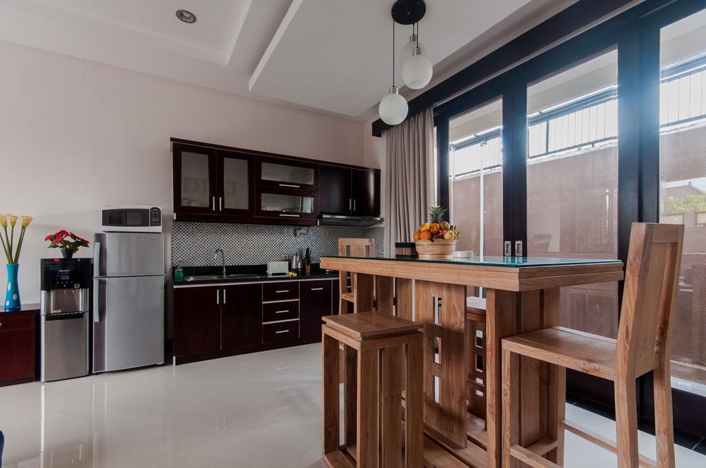 Villa Gayatri Seminyak Quarto foto