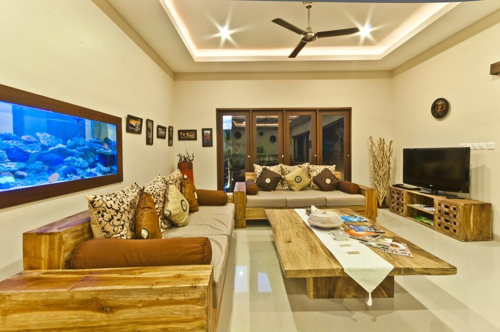 Villa Gayatri Seminyak Quarto foto