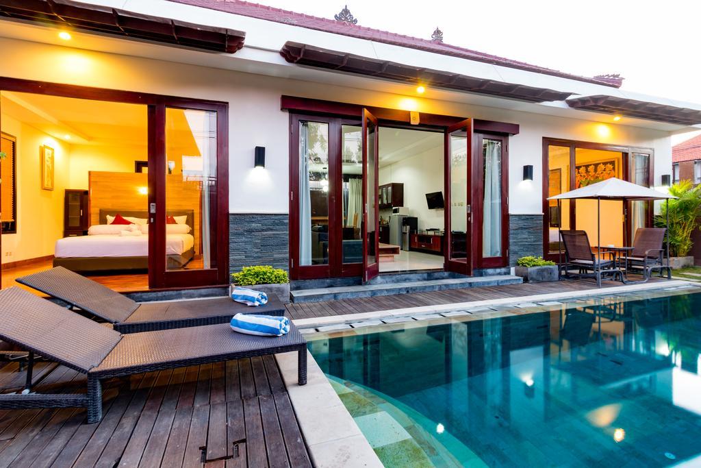 Villa Gayatri Seminyak Exterior foto