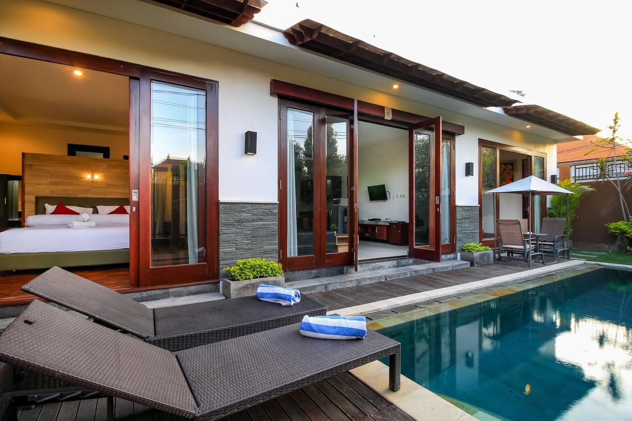 Villa Gayatri Seminyak Exterior foto
