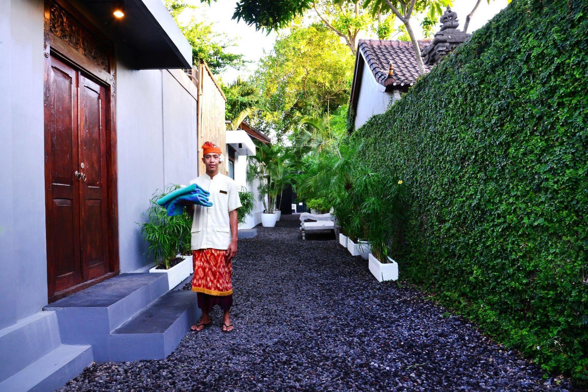 Villa Gayatri Seminyak Exterior foto
